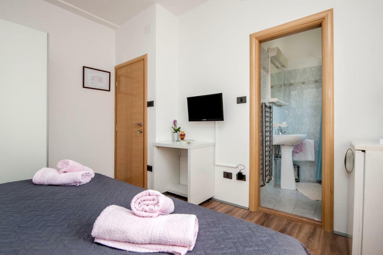 Rooms Mariana Rovinj Exterior foto